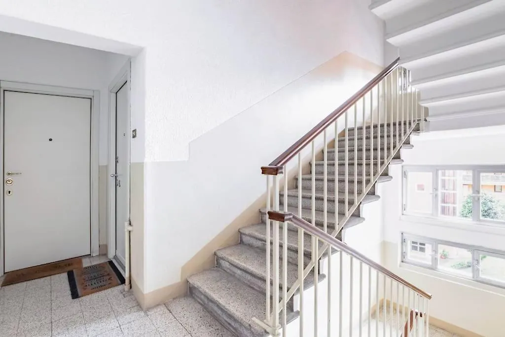 Golfo Aranci - Milan - By Host4U Apartment 0*,  Italy
